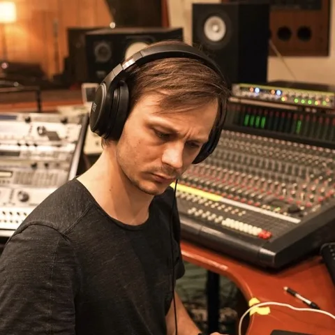 Photo of Toms
